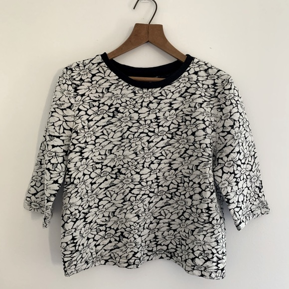 Topshop Flowered Crop Sweater Top - Picture 1 of 3